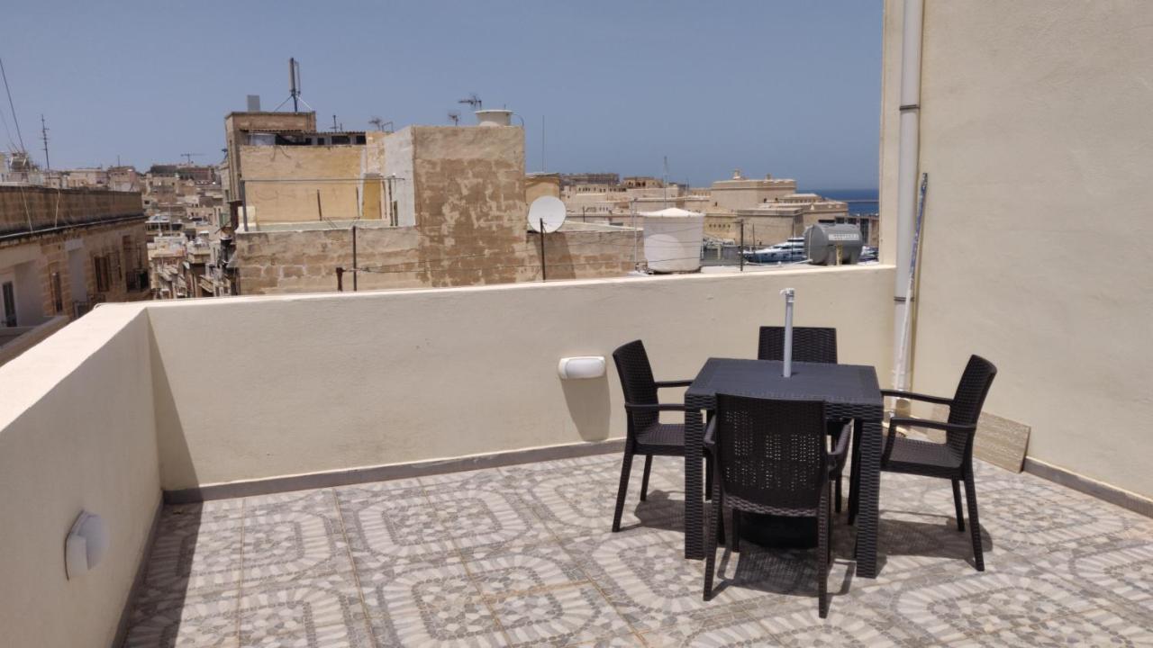 דירות סנגלאה The Penthouse Flat-Terrace&View מראה חיצוני תמונה