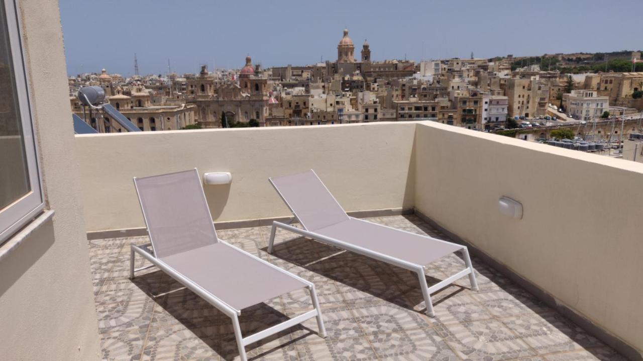 דירות סנגלאה The Penthouse Flat-Terrace&View מראה חיצוני תמונה